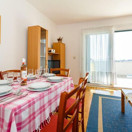 Apartment Anton クルク エクステリア 写真